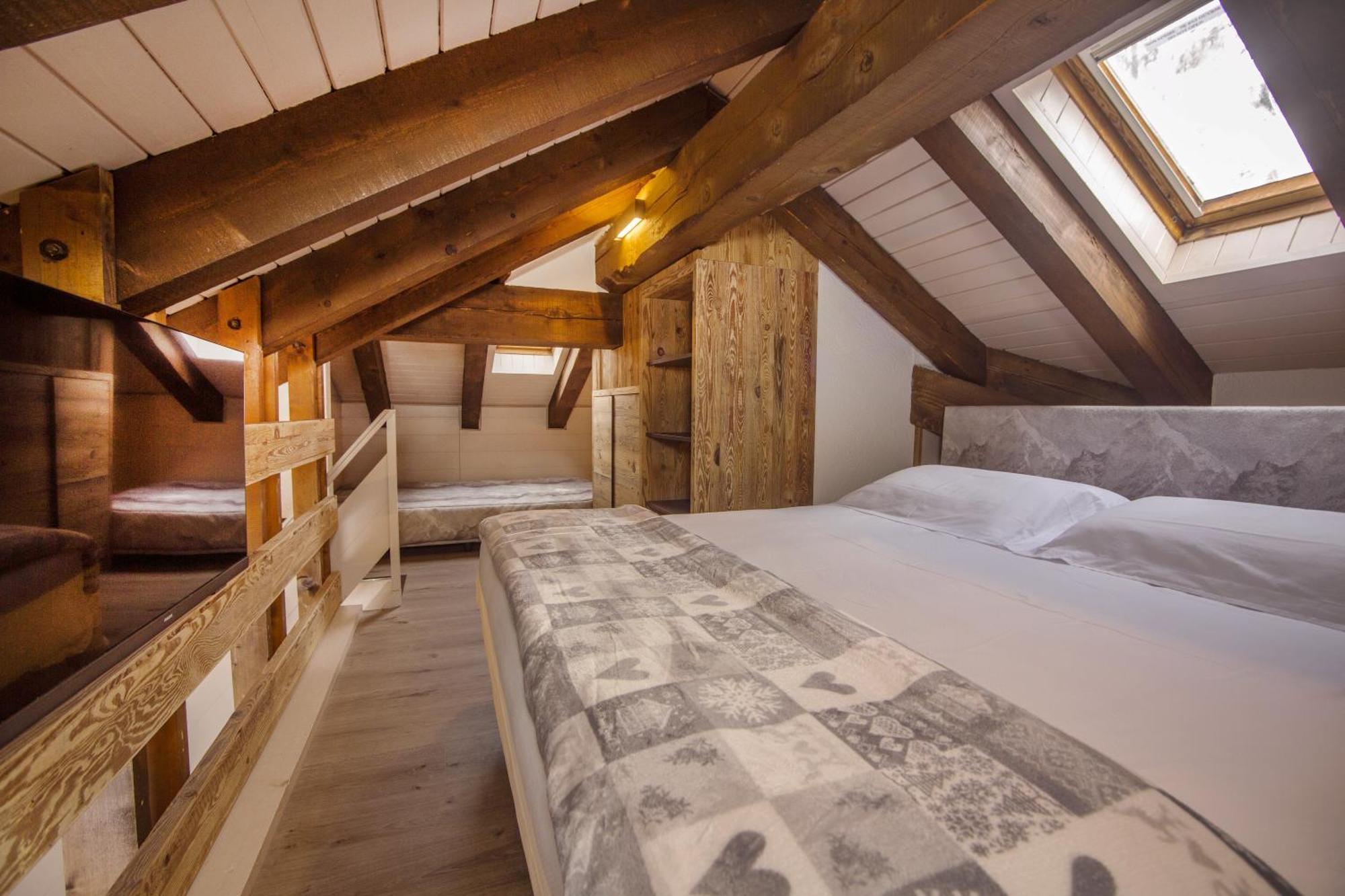 Pilier D'angle & Wellness 3* Courmayeur