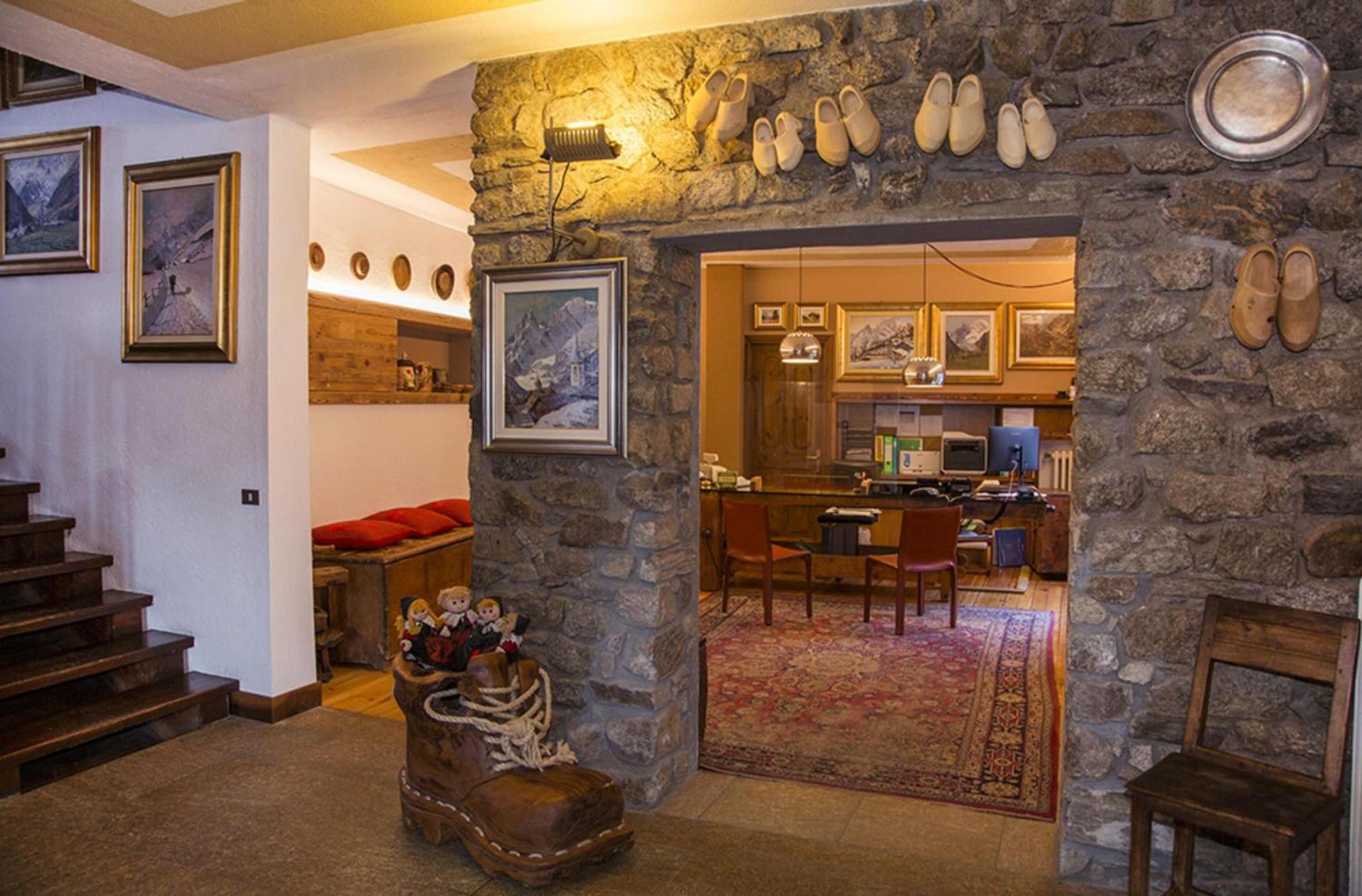 Pilier D'angle & Wellness 3* Courmayeur